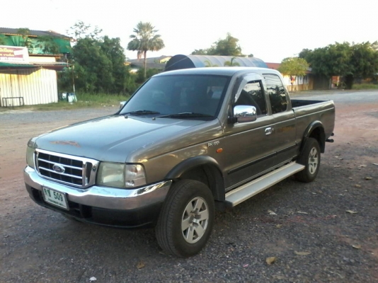 4x4แค๊ปเปิดได้2500ccเดิมๆบางๆเกียโฟวใช้ได้ยางใหม่