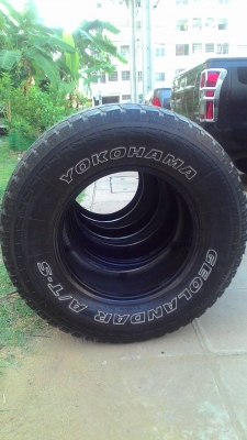 265/70R16 YOKOHAMA GE0LENDAR  H/T-S ชุด 4 เส้น tel.081-427-3941 ไอดีไลน์ autobot107