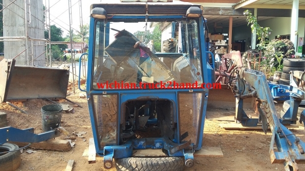 ขายถอดอะไหล่ ตู้เก๋งรถไถทุกชิ้น หลังคา กระจกหน้าหลัง กระจกประตู โช๊กประตู ไฟหน้าหลัง สวิทต่างๆ บังโคลน เบาะนั่ง