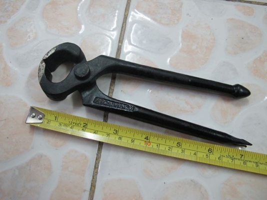 ขายคีมตัดตะปูงานใหม่เก่าเก็บขนาด7" Made in POLAND. ขายคีมตัดตะปูงานใหม่เก่าเก็บขนาด7" Made in POLAND.