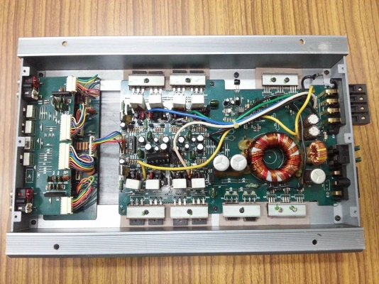 แอมป์ 4 แชลแนล สกอเปี้ยน