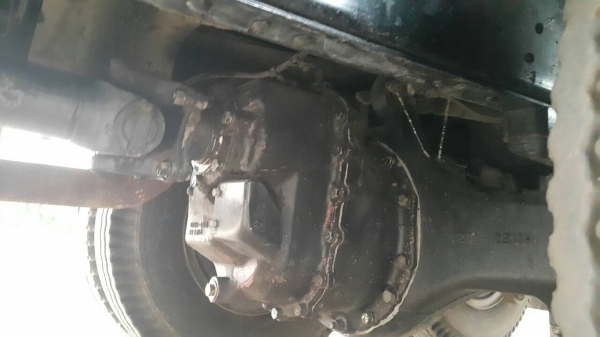 ขายรถสิบล้อหัวคัสซี 1Jสมอทอง 260แรง ปี45 เครื่องเกียร์เดิม หัวไม่เคยทำสี คัสซีสวยทั้งเส้น(กะบะยังไม่ได้ยกลง)