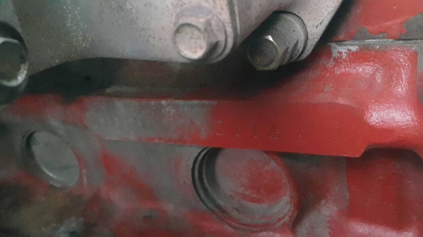 ขายรถสิบล้อหัวคัสซี 1Jสมอทอง 260แรง ปี45 เครื่องเกียร์เดิม หัวไม่เคยทำสี คัสซีสวยทั้งเส้น(กะบะยังไม่ได้ยกลง)