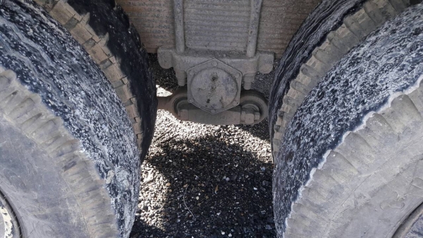 รถฮีโน่ 10 ล้อ ท้ายลาด F17  / 168 แรงม้า. ปี 34   สนใจติดต่อ  081 - 6079515