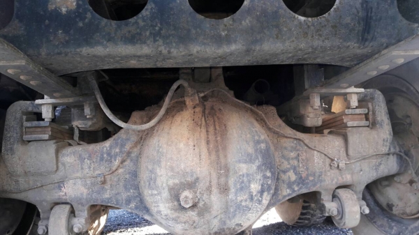 รถฮีโน่ 10 ล้อ ท้ายลาด F17  / 168 แรงม้า. ปี 34   สนใจติดต่อ  081 - 6079515