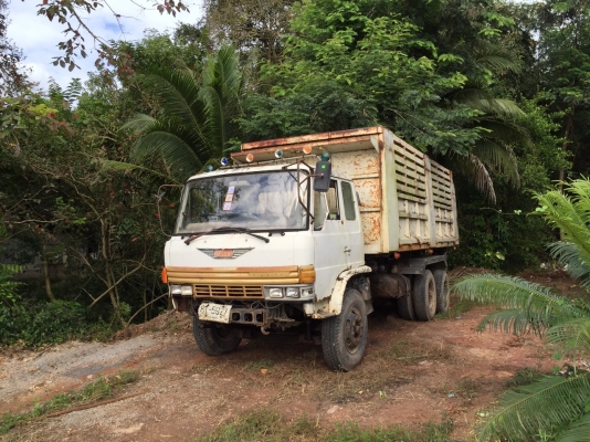 ขายรถบรรทุก 10 ล้อดัมพ์ HINO FM18 185 แรงม้า 2 เพลา ราคา 550000