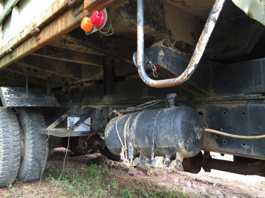 ขายรถบรรทุก 10 ล้อดัมพ์ HINO FM18 185 แรงม้า 2 เพลา ราคา 550000