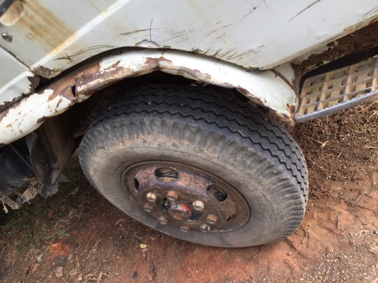 ขายรถบรรทุก 10 ล้อดัมพ์ HINO FM18 185 แรงม้า 2 เพลา ราคา 550000