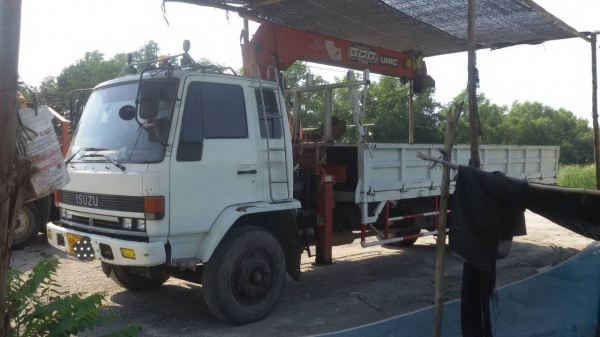 ISUZUร๊อคกี้165.ติดเครนยูนิด5ตัน5ปลอกช่วงยาว7,20เมตร.สภวพสวยมาก.ราคา.950,000. ISUZUร๊อคกี้165.ติดเครนยูนิด5ตัน5ปลอกช่วงยาว7,20เมตร.สภวพสวยมาก.ราคา.950,000.