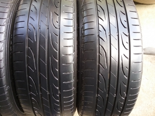 ยางDUNLOP 205 55R16ลงพื้นจริงปลายปี2014สภาพสวย ดอกเยอะ ไม่มีปะ