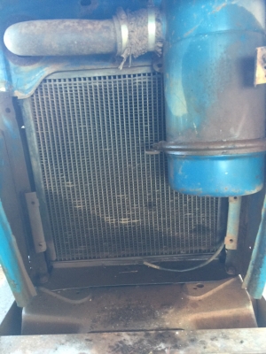 ขายรถไถ FORD. อุปกรณ์ผาน3. เครื่องดี. เกียดี. หางยกได้ปกติ