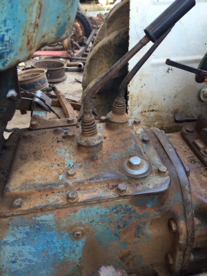 ขายรถไถ FORD. อุปกรณ์ผาน3. เครื่องดี. เกียดี. หางยกได้ปกติ