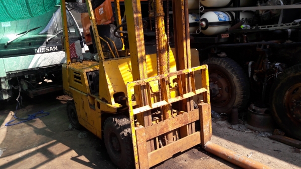 ขาย 2 คัน KOMATSU FD15 เครื่องดีเซล รถนอกญี่ปุ่น มีใบอินวอย