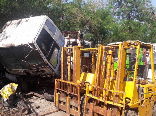 ขาย 2 คัน KOMATSU FD15 เครื่องดีเซล รถนอกญี่ปุ่น มีใบอินวอย