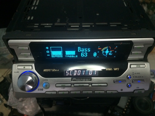 Pioneer DEH-P8450MP รุ่นท็อป 24Bit หน้าไฟฟ้า2ชั้น MP3 CD FMคลื่นไทย EQ12แบน Crossoverในตัว กราฟฟิกหน้าจอ หน้าจอไฟฟ้า สภาพสวย ลูกเล่นเยอะ ปรีเอ้า3ชุด มือ2