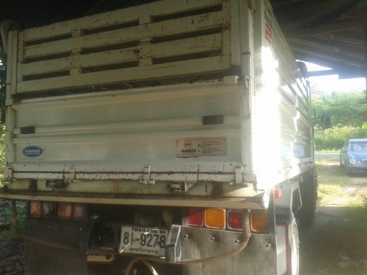 ขายรถบรรทุก 6 ล้อดัมพ์ ISUZU FRR 190 แรงม้าปี 2556 ไมล์ 40000 กม.ราคา 1050000