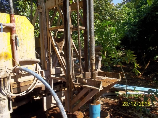 ขายรถเจาะบ่อบาดาล ระบบไฮโดรลิคและอุปกรณ์พร้อม