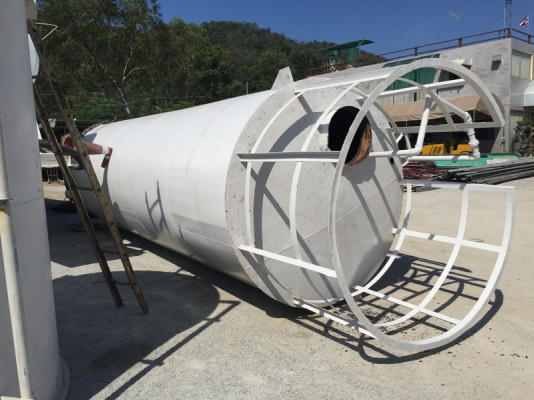 ขายถังเหล็กขนาด 20000 ลิตร ทรงสูง สภาพสวย ขายถังเหล็กขนาด 20000 ลิตร ทรงสูง สภาพสวย