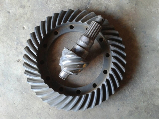 ขายชุดเฟืองท้าย10ล้อหรือ10ล้อFUSOหัวลาก2เพลารุ่นFV5318 380แรงม้า ขายชุดเฟืองท้าย10ล้อหรือ10ล้อFUSOหัวลาก2เพลารุ่นFV5318 380แรงม้า