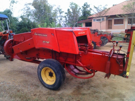เครื่องอัดฟาง NEW HOLLAND รุ่น 276