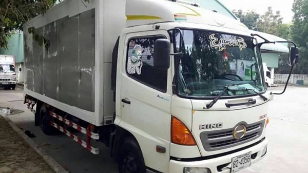 ขายรถ6ล้อ HINO MEGA ตู้บรรทุก ปี51 ยาว5.50เมตร เครื่องดีแคชซีสวย สภาพพร้อมใช้งาน เอกสารพร้อมโอน สนใจโทร 090-8588220คุณนะ 093-3258446คุณบิว หรือเข้าดูสินค้าอื่นๆได้ที่ www.truck.in.th/498 หรือเพจFacebook ณรงค์ ซื้อขายรถมือสอง (เว็บไซต์ส่วนตัว) หรือFacebook ขายรถ6ล้อ HINO MEGA ตู้บรรทุก ปี51 ยาว5.50เมตร เครื่องดีแคชซีสวย สภาพพร้อมใช้งาน เอกสารพร้อมโอน สนใจโทร 090-8588220คุณนะ 093-3258446คุณบิว หรือเข้าดูสินค้าอื่นๆได้ที่ www.truck.in.th/498 หรือเพจFacebook ณรงค์ ซื้อขายรถมือสอง (เว็บไซต์ส่วนตัว) หรือFacebook