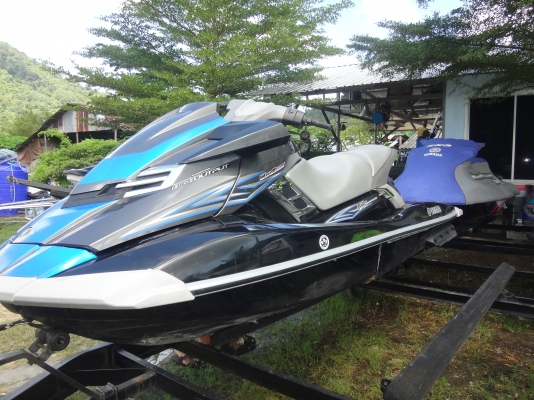 yamaha wave runner FX-1800 yamaha wave runner FX-1800