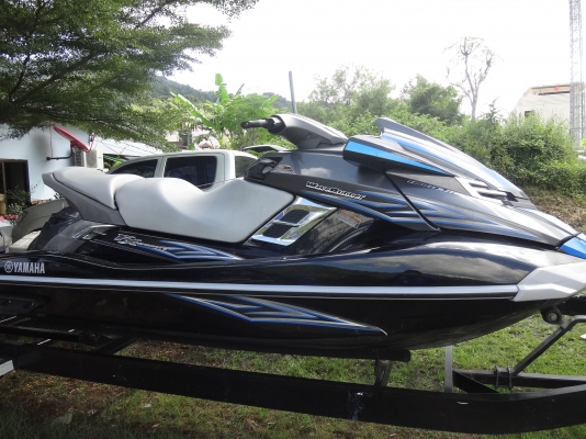 yamaha wave runner FX-1800