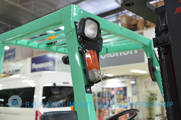 ขายรถโฟล์คลิฟท์มือสอง MITSUBISHI รุ่น FD20-31056 ราคา 235,000 บาท นำเข้าจากประเทศญี่ปุ่น 100\% ไม่เคยใช้งานในประเทศไทย