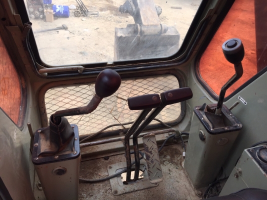 ตัดใจขาย!! KOMATSU PC120-1 สภาพดี