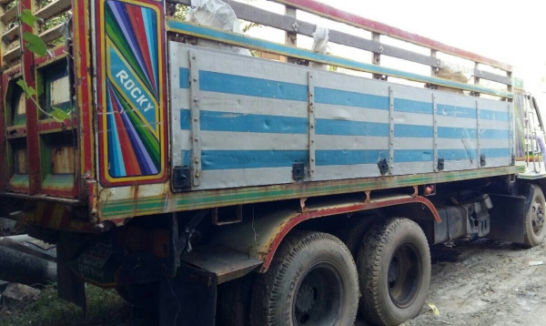 สิบล้อ อีซูชุ FVZ12MY 175 ดั้ม สโลส 2เพา สภาพดีสวยบางเดิมทั้งคัน ทะเบียนพร้อมโอน ราคา 625,000บ ต่อรอง สิบล้อ อีซูชุ FVZ12MY 175 ดั้ม สโลส 2เพา สภาพดีสวยบางเดิมทั้งคัน ทะเบียนพร้อมโอน ราคา 625,000บ ต่อรอง