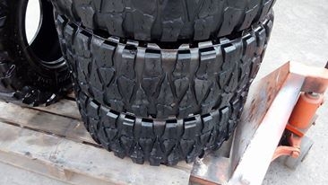 ... ขายยาง MT 315 / 37 R16 / 2 ชุด ... ขายยาง MT 315 / 37 R16 / 2 ชุด
