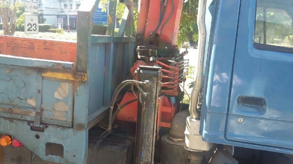 ขายรถ6ล้อ NPR110แรง ติดเครน 3ปลอก2ชัก สภาพพร้อมใช้งาน เอกสารพร้อมโอน สนใจโทร 090-8588220คุณนะ 093-3258446คุณบิว หรือเข้าดูสินค้าอื่นๆได้ที่ www.truck.in.th/498 หรือเพจFacebook ณรงค์ ซื้อขายรถมือสอง (เว็บไซต์ส่วนตัว) หรือFacebook คุณนะ รถบรรทุก