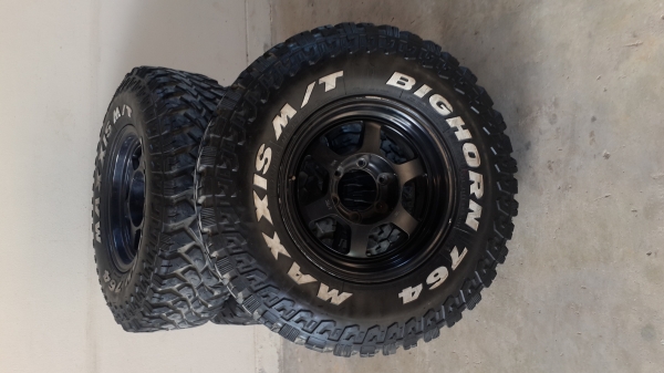 ขายแม็ก พร้อมยาง 4 เส้น