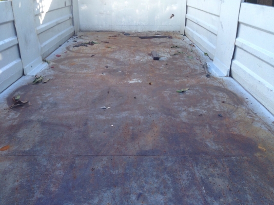 ขายกะบะไม่ดั้มสิบล้อ 6 เมตร