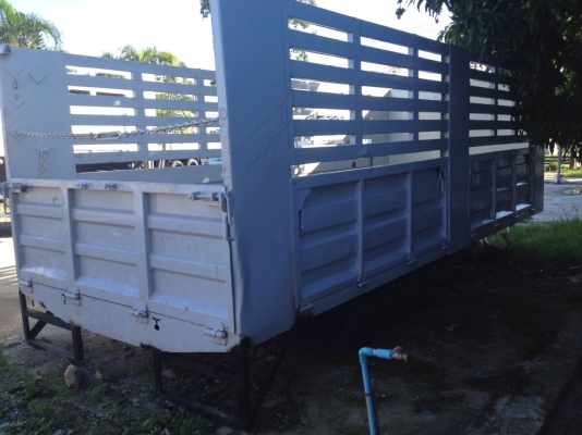 ขายกะบะไม่ดั้มสิบล้อ 6 เมตร