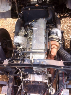 ขายดั้ม2เพลา HINO 260แรง ปี47 เครื่องดีแคชซีสวย ยางดี ภายในสวย แอร์เย็น สภาพพร้อมใช้งาน เอกสารพร้อมโอน ราคา1.4ล้าน จัดไฟแนนซ์ได้ 1.2ล้าน สนใจโทร 090-8588220คุณนะ 093-3258446คุณบิว หรือเข้าดูสินค้าอื่นๆได้ที่ www.truck.in.th/498 หรือเพจFacebook ณรงค์ ซื้อข