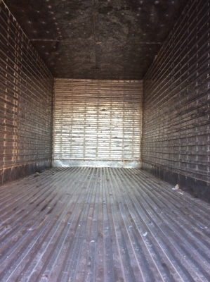 HINO10ล้อ หัวสมอ เพลาเดียว( ตู้ สูง 2.5 ม.) เครื่อง HO7D195 แรง เครื่องดี ขับดี ครัทซีสวย ยางดี ขาย 580,000 บาท ศุภากร 081-1903107, 081-4252943