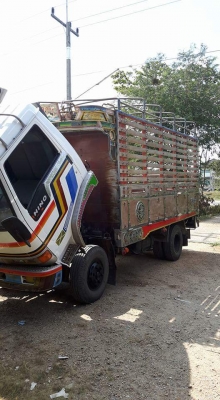 หกล้อ hino FC2W เครื่องWO4D 120 ยาว 4.30 เมตร รถห้าง เครื่องดีคันซีสวย กะบะสวย ยางดี เอกสารพร้อมโอน หกล้อ hino FC2W เครื่องWO4D 120 ยาว 4.30 เมตร รถห้าง เครื่องดีคันซีสวย กะบะสวย ยางดี เอกสารพร้อมโอน