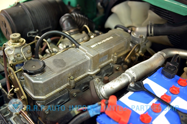 ขายรถโฟล์คลิฟท์มือสอง MITSUBISHI  รุ่น FD25D-51812  ราคา xxx,xxx บาท นำเข้าจากประเทศญี่ปุ่น 100\% ไม่เคยใช้งานในประเทศไทย