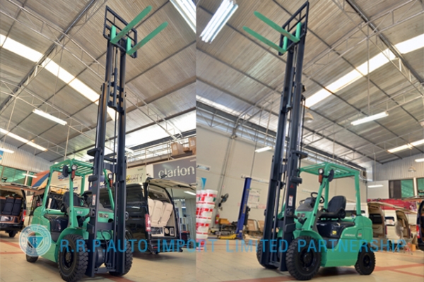 ขายรถโฟล์คลิฟท์มือสอง MITSUBISHI  รุ่น FD25D-51812  ราคา xxx,xxx บาท นำเข้าจากประเทศญี่ปุ่น 100\% ไม่เคยใช้งานในประเทศไทย