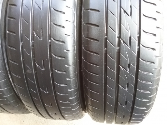 ยางบริดจสโตน 185 60R15 ปี2014 สภาพสวย ดอกเยอะมากๆ ไม่มีปะ