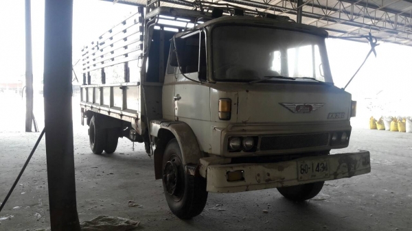 หกล้อ ฮีโน่ KR 360 EH100-150 เเรง แอร์ พ.เวอร์ ช่วงล่างใหญ่ ยาง 900 ช่วงยาว 5.80ม สภาพดีเดิมๆสวยพร้อมใช้ ทะเบียนพร้อมโอน หกล้อ ฮีโน่ KR 360 EH100-150 เเรง แอร์ พ.เวอร์ ช่วงล่างใหญ่ ยาง 900 ช่วงยาว 5.80ม สภาพดีเดิมๆสวยพร้อมใช้ ทะเบียนพร้อมโอน