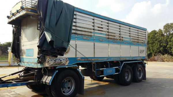 ขายรถพ่วง 22 ล้อ แม่-ลูก กระบะเนียมคอกเกษตรดั้ม HINO PROFIA เครื่อง P11C-320 รถสวยมี.2 พ่วง ราคา.1700000 ต่อรอง สนใจรีบจองด่วน