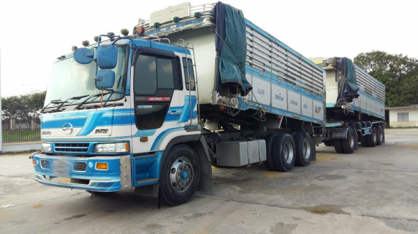 ขายรถพ่วง 22 ล้อ แม่-ลูก กระบะเนียมคอกเกษตรดั้ม HINO PROFIA เครื่อง P11C-320 รถสวยมี.2 พ่วง ราคา.1700000 ต่อรอง สนใจรีบจองด่วน