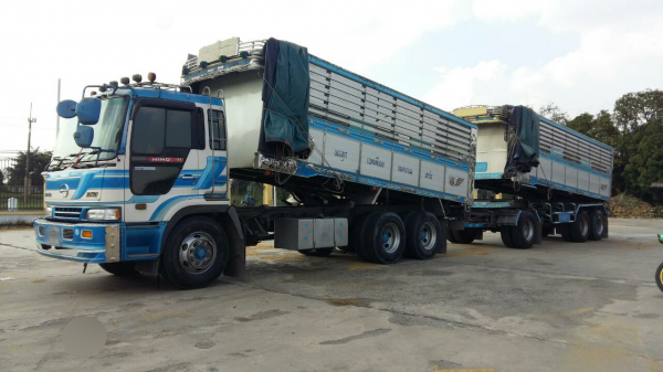 ขายรถพ่วง 22 ล้อ แม่-ลูก กระบะเนียมคอกเกษตรดั้ม HINO PROFIA เครื่อง P11C-320 รถสวยมี.2 พ่วง ราคา.1700000 ต่อรอง สนใจรีบจองด่วน