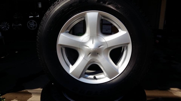 ขายงล้อแม็ก dmax 17" พร้อมยางปี15 สนใจติดต่อตาเล็ก ล้อและยาง 081-3747940 ครับ