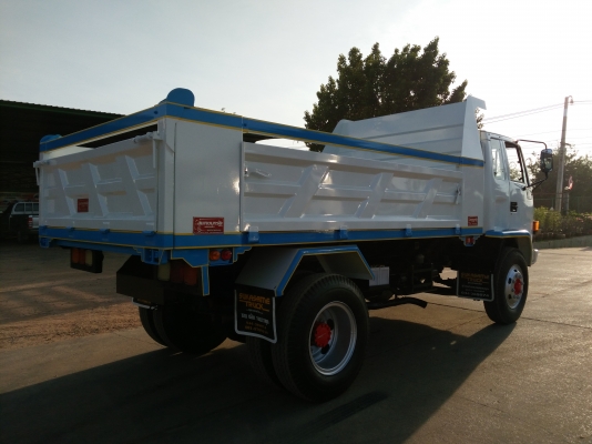 ขาย ROCKY ดั้มพ์ดิน เครื่อง 6BD1 กระบะยาว 4 เมตร กว้าง 2.35 เมตร ยางใหญ่ ช่วงล่างใหญ่ ทำใหม่ทั้งคัน