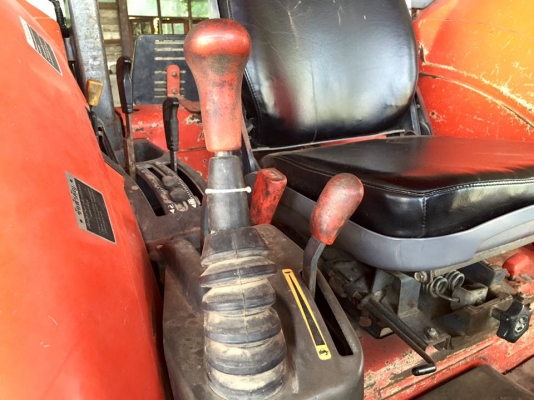 Kubota ปี53 วิ่ง 7,600 ชม M7040 70แรง 2 เพลา มีอุปกรณ์ดันหน้า ยางหน้าใหม่ รถอยู่พิจิตร 380,000 0866642442