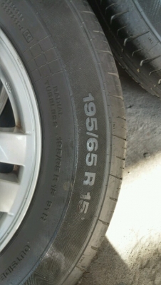 ล้อแม็กติดรถขอบ15พร้อมยางสวยๆ