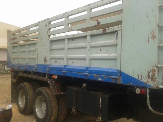 รถ 10ล้อIsuzu 210  ติดต่อ080-1405528